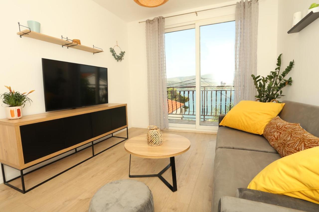 Apartament Apartman Luce Trogir Zewnętrze zdjęcie