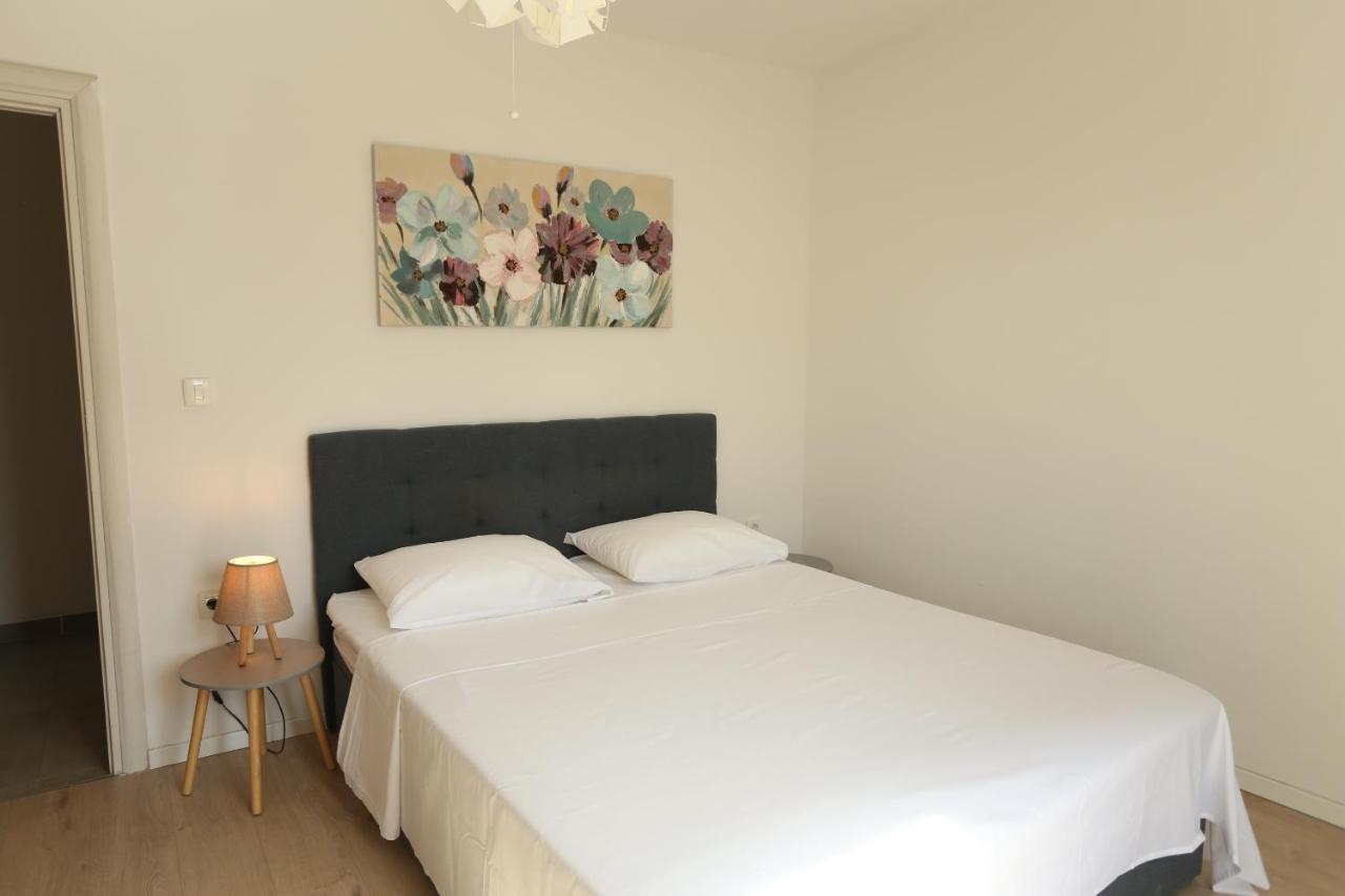 Apartman Luce Trogir Zewnętrze zdjęcie